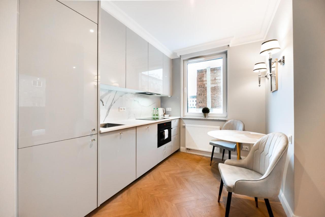 Stara Praga Superior Apartment Варшава Екстериор снимка