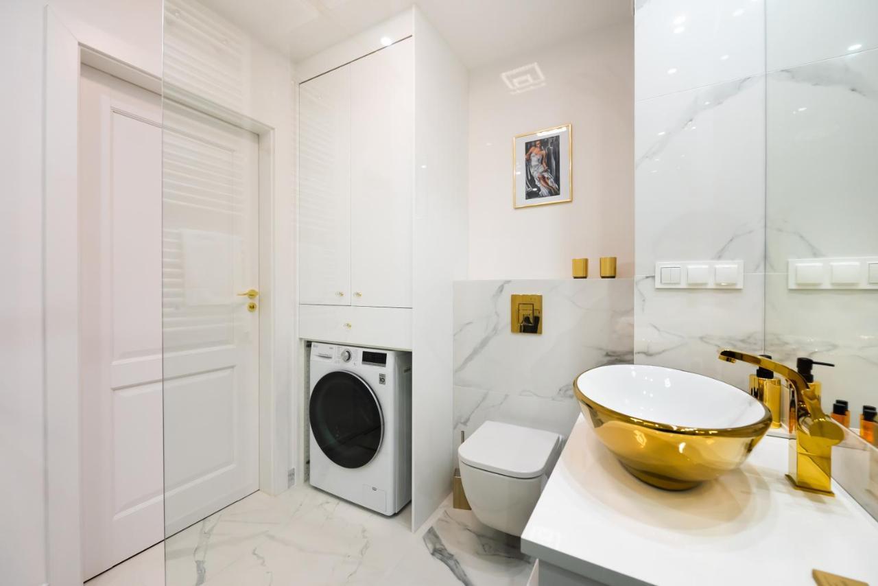 Stara Praga Superior Apartment Варшава Екстериор снимка